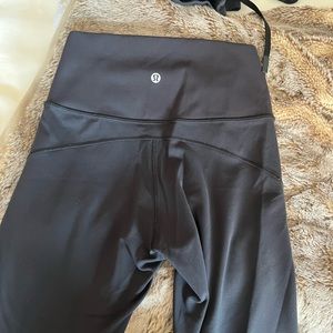 Lululemon leggings black